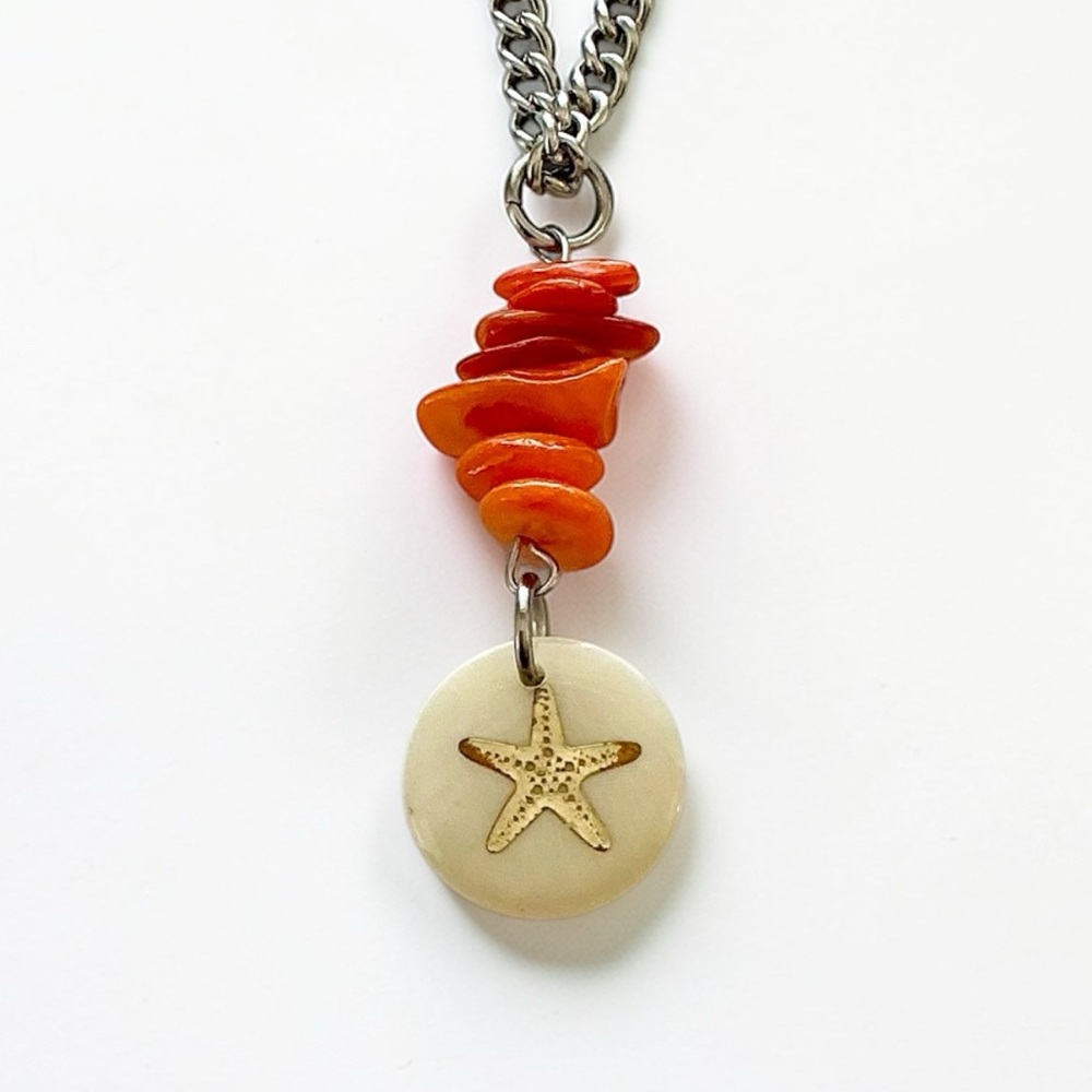 🆕 Gold Starfish in Shell and Gemstones Pendant Necklace-Stainless Steel